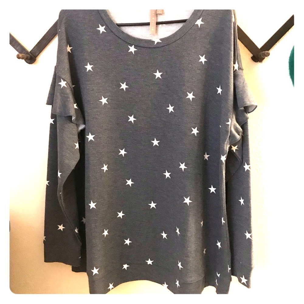 BRINA & EM SIZE 1X LONG SLEEVE STAR TOP